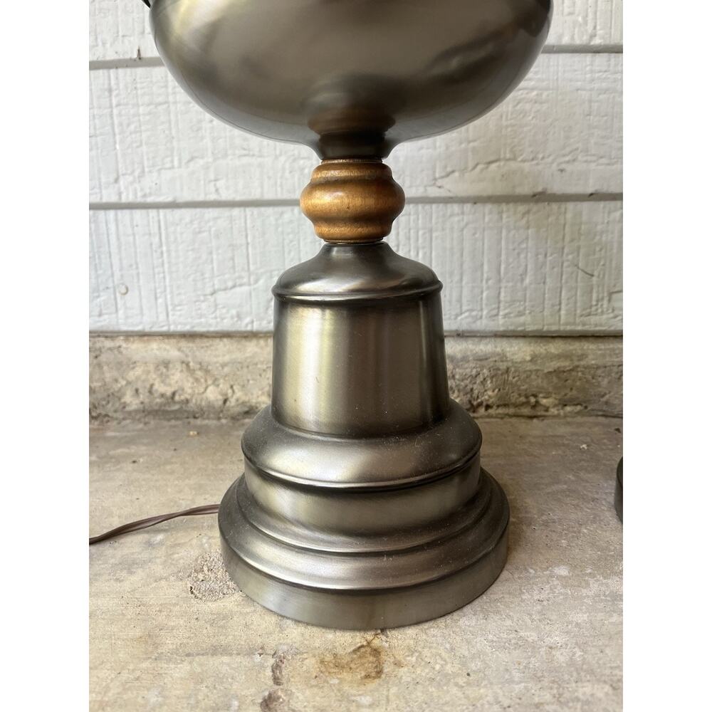 1960s Mid-century Hollywood Regency-Style Wood & Gray Metal Leviton Lamps 29” - Picture 4 of 12